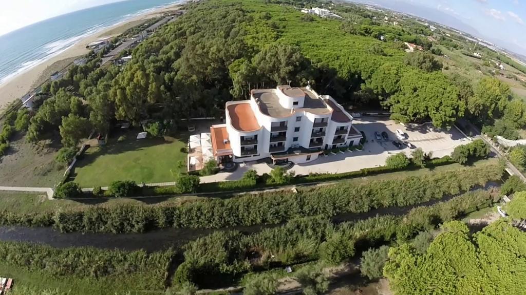 Parco Dei Principi Hotel Paestum Luaran gambar