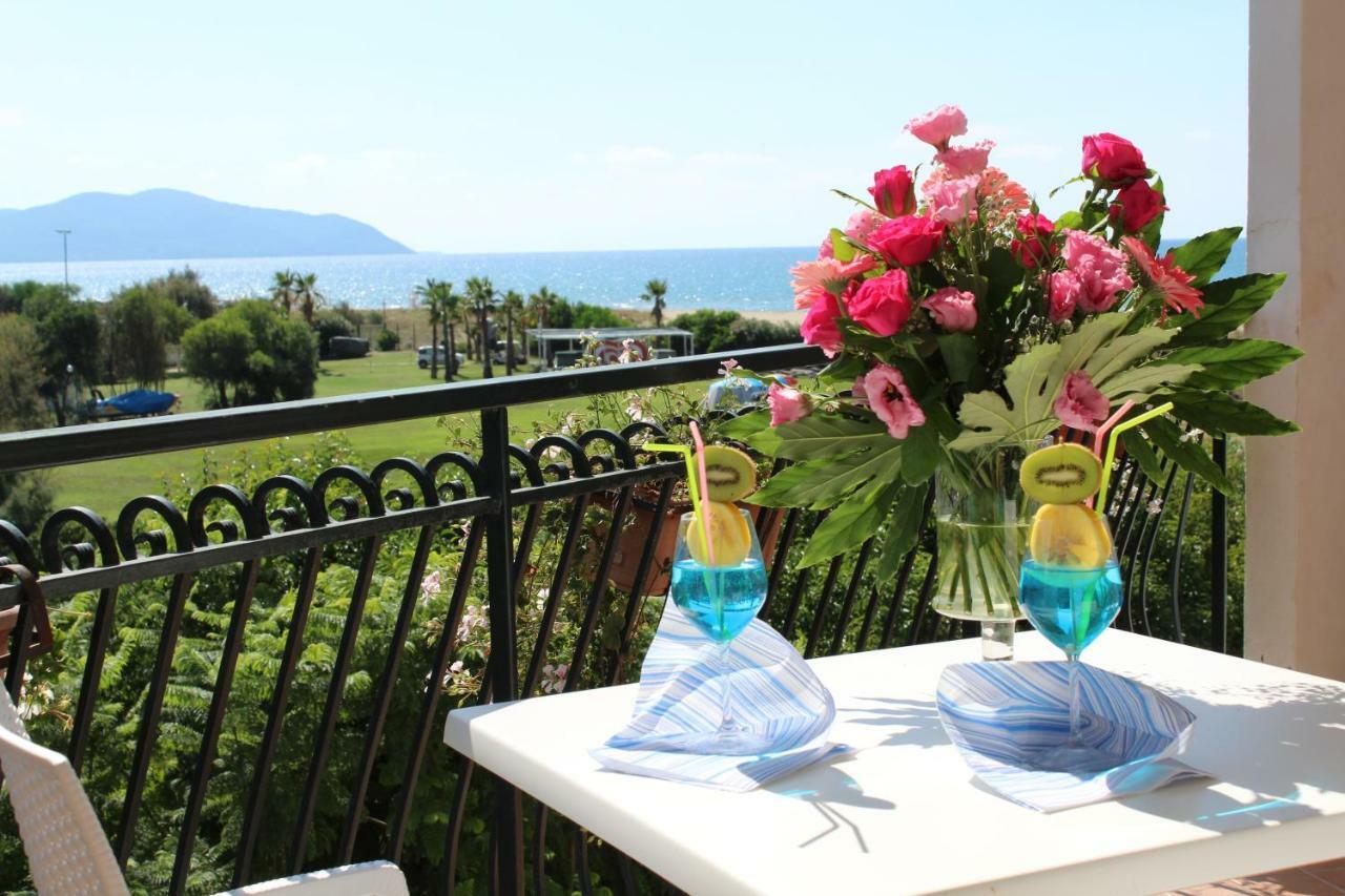 Parco Dei Principi Hotel Paestum Luaran gambar